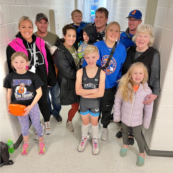 Meet your Posher, Vicki - Picture 4 of 6